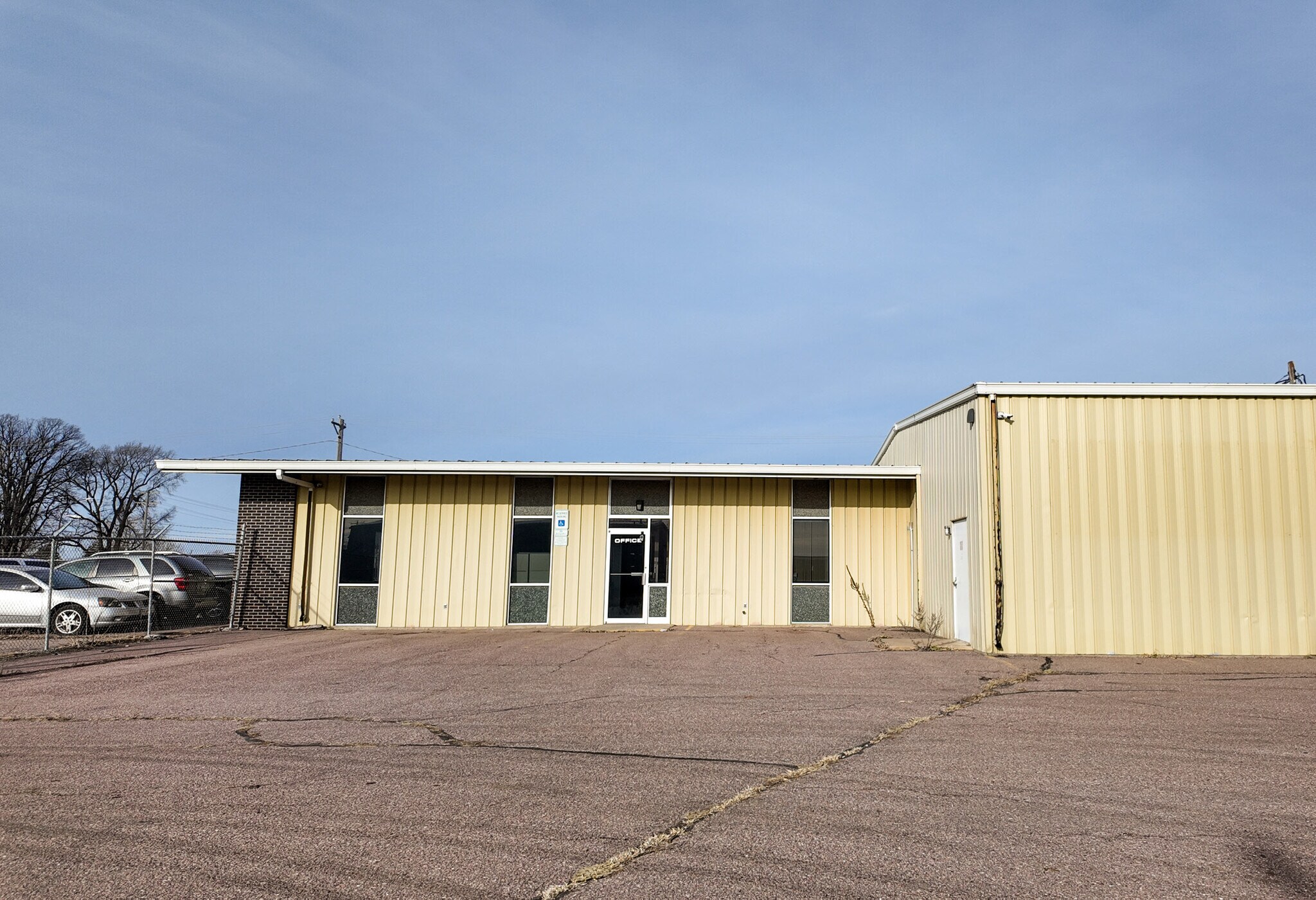 1409 N K Ave, Sioux Falls, SD à vendre Photo principale- Image 1 de 25