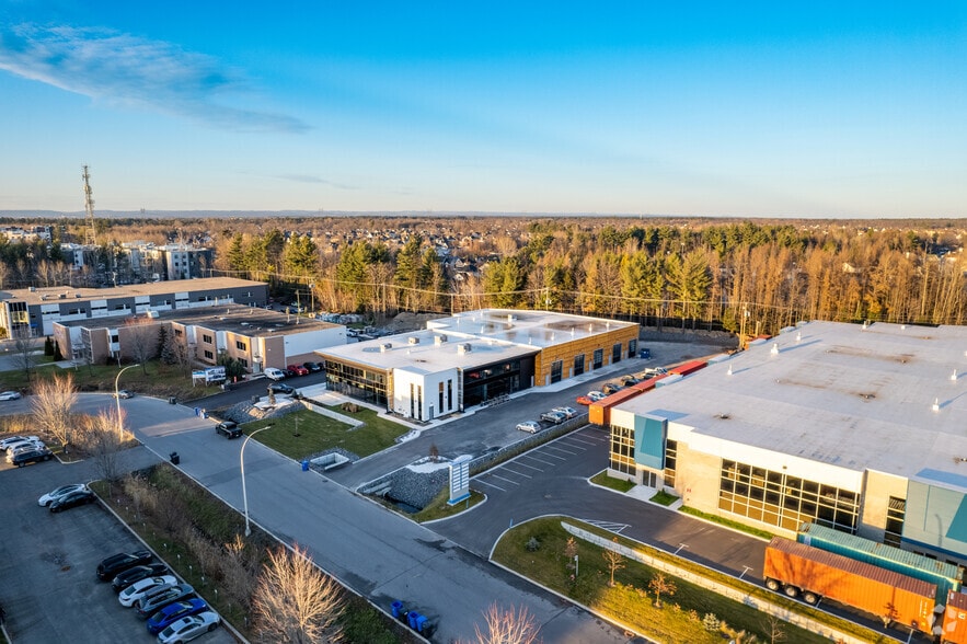 80 Rue Émilien-Marcoux, Blainville, QC à vendre - Aérien - Image 3 de 7