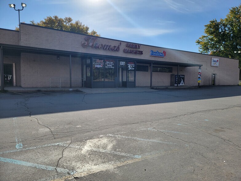 5 Mountain Mall, Shickshinny, PA for sale - Building Photo - Image 1 of 6