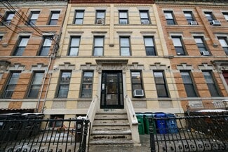 Plus de détails pour 1679 Gates Ave, Ridgewood, NY - Multi-résidentiel à vendre
