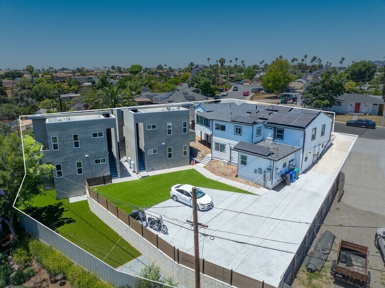 6283 Lorca Dr, San Diego, CA à vendre - Photo du bâtiment - Image 2 de 34