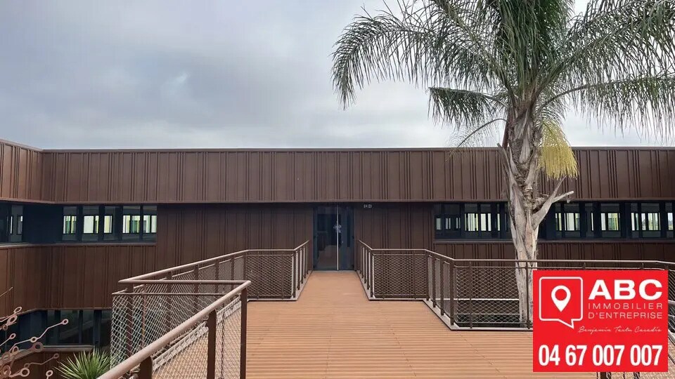 Office in Mauguio for lease - Building Photo - Image 2 of 4