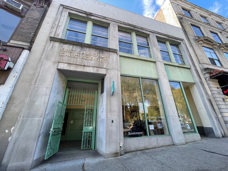 950 Chapel St, New Haven, CT for sale - Primary Photo - Image 1 of 6