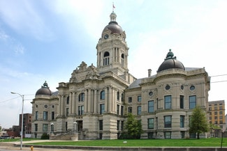 Plus de détails pour 201 NW 4th St, Evansville, IN - Bureau à louer