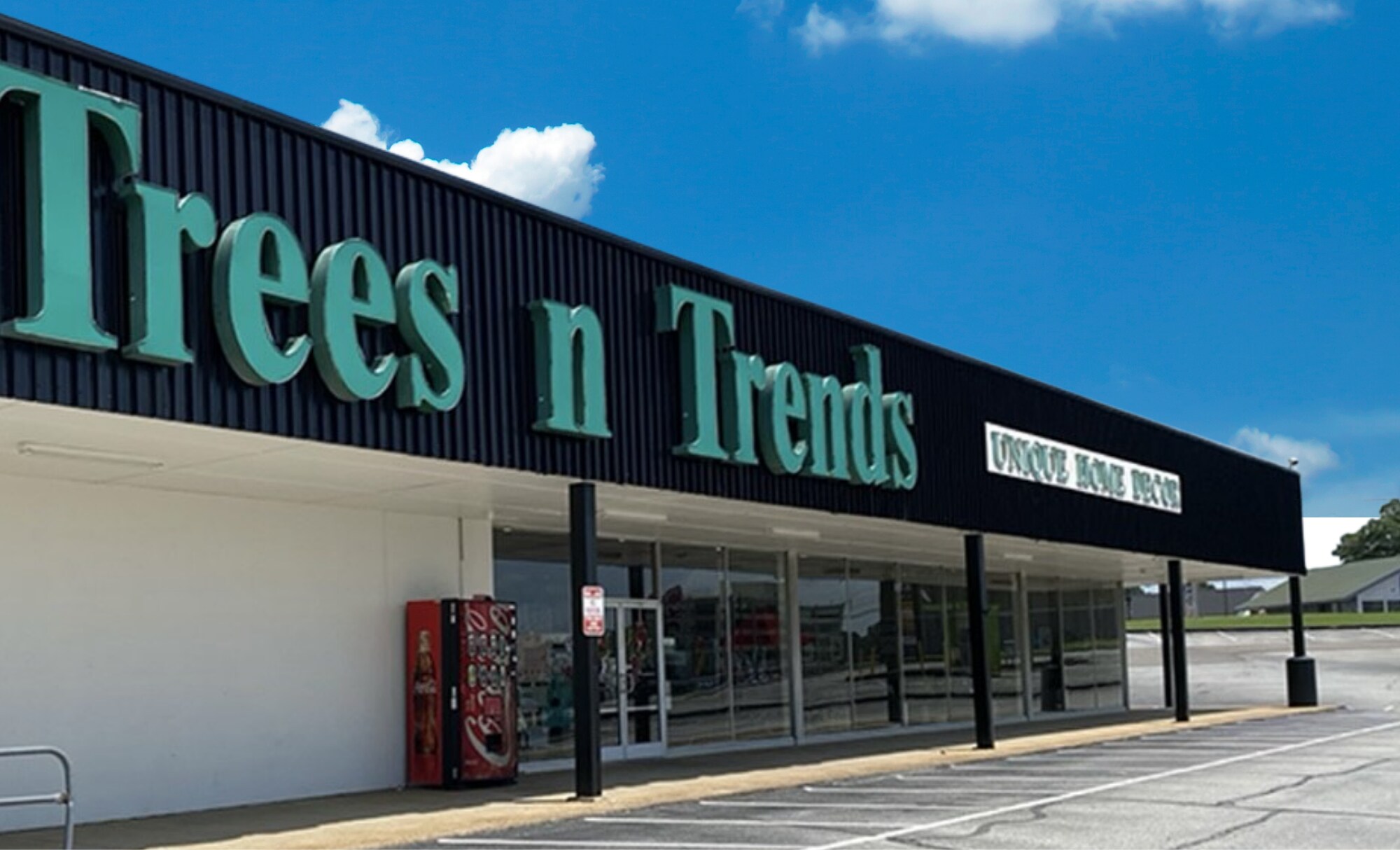 581-621 Old Hickory Blvd, Jackson, TN for lease Interior Photo- Image 1 of 2