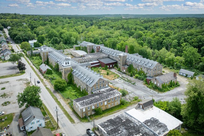More details for 51 S Walnut St, Wauregan, CT - Flex for Lease