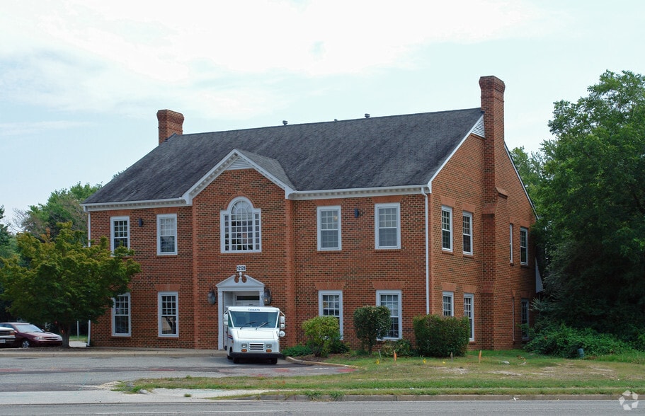 12528 Warwick Blvd, Newport News, VA for lease - Building Photo - Image 3 of 8