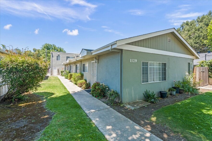 1129 Willow Rd, Menlo Park, CA for sale - Building Photo - Image 2 of 8