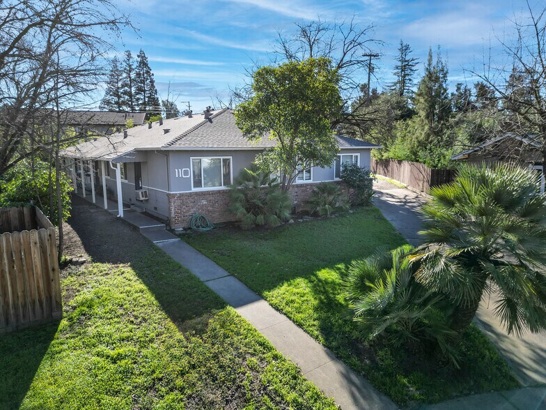 110 Ruth Ct, Sacramento, CA à vendre - Photo du bâtiment - Image 1 de 9