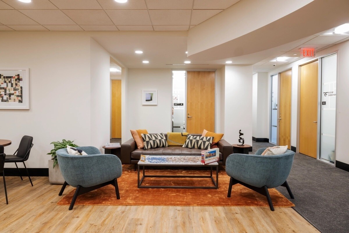 225 Franklin St, Boston, MA for lease Interior Photo- Image 1 of 8