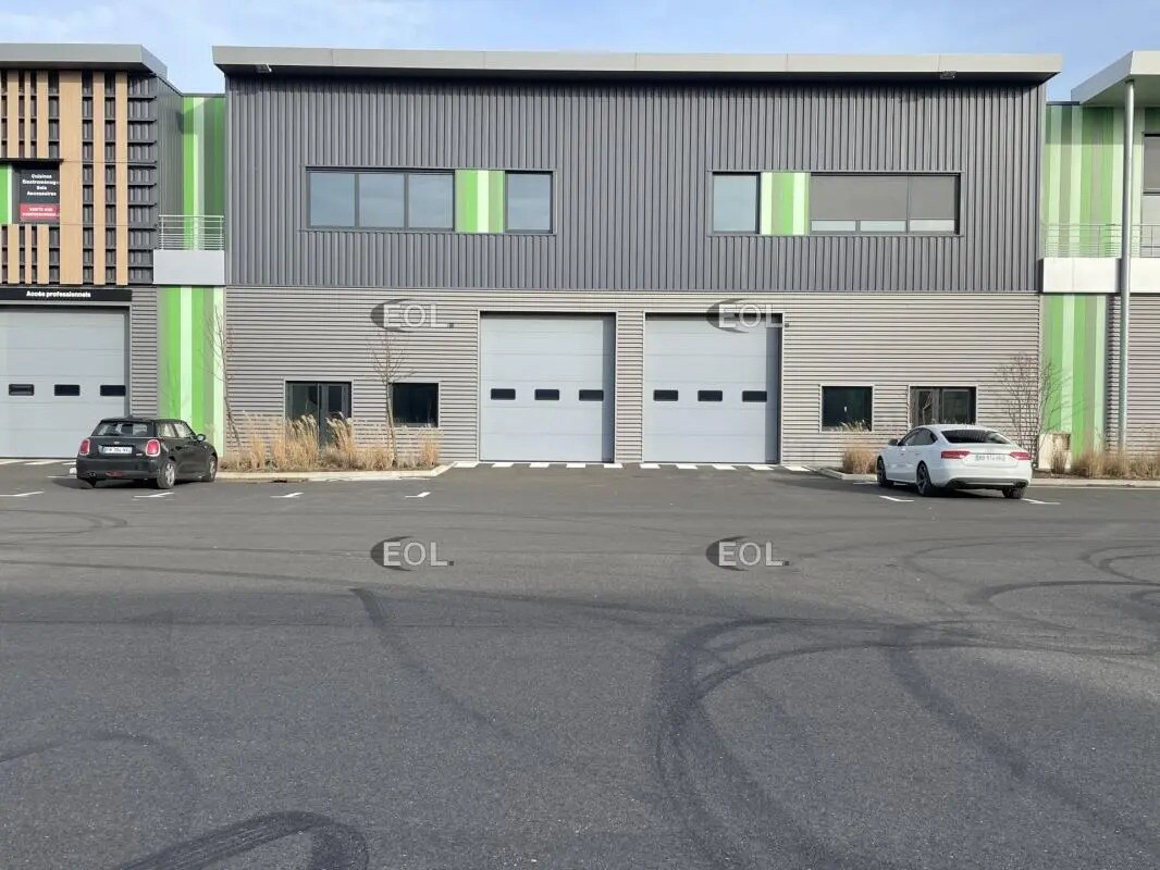 Flex in Conflans-Sainte-Honorine for lease Building Photo- Image 1 of 9