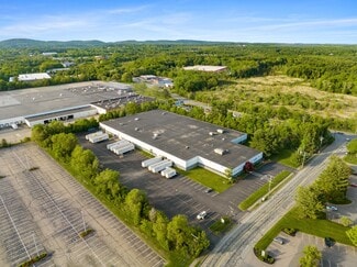 Plus de détails pour 5 Dan Rd, Canton, MA - Industriel à louer