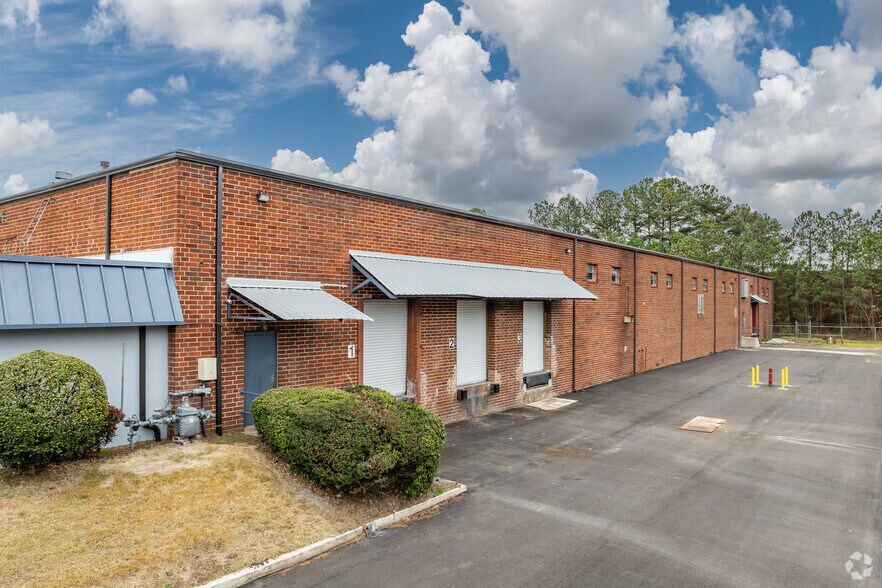 3350 Hamilton Blvd SW, Hapeville, GA for sale - Building Photo - Image 3 of 26
