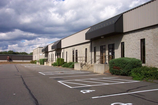 Plus de détails pour 630 Silver St, Agawam, MA - Bureau à louer