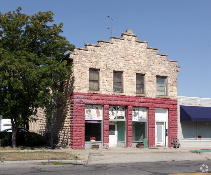 1943 Lake Ave, Pueblo, CO à vendre - Photo du bâtiment - Image 2 de 3