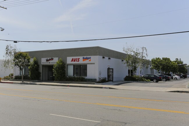 Plus de détails pour 14806-14812 Oxnard St, Van Nuys, CA - Industriel à louer