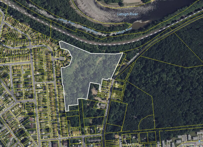 836 Constitution, Allentown, PA à vendre - Photo du bâtiment - Image 1 de 1