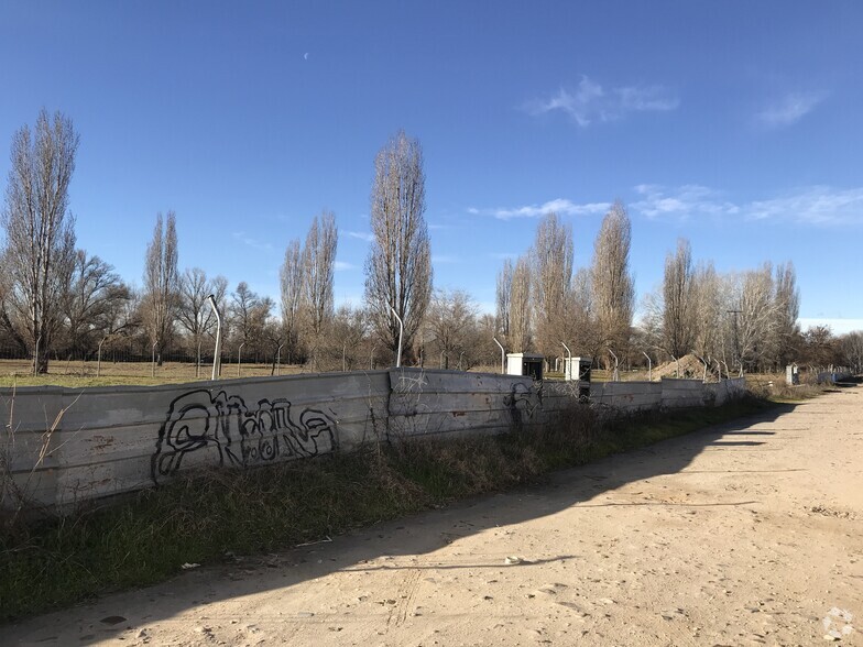 Calle Julio Verne, 7, Paracuellos De Jarama, Madrid à louer - Photo principale - Image 1 de 1