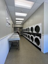 312 Edgewood Ave, New Haven, CT à louer Photo intérieure- Image 2 de 6