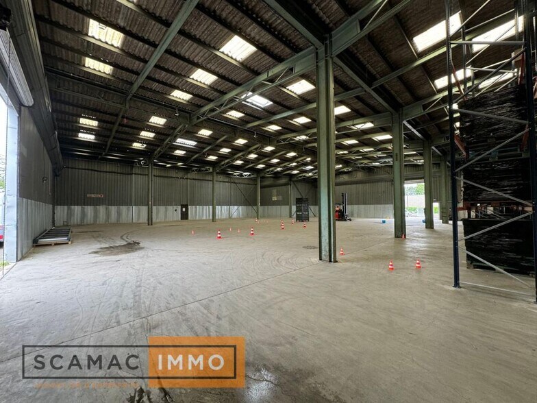 Industrial in Viry-Châtillon for lease - Interior Photo - Image 3 of 6