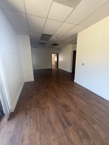 14662 El Molino St, Fontana, CA à louer - Photo du bâtiment - Image 3 de 13