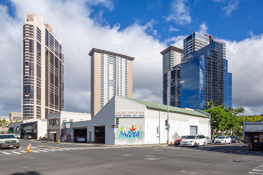 716 Queen St, Honolulu, HI à vendre - Photo du bâtiment - Image 1 de 1