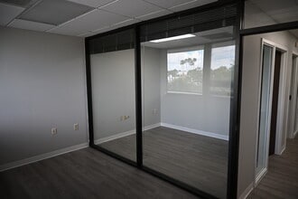 8402 Laurel Fair Cir, Tampa, FL for lease Interior Photo- Image 2 of 3