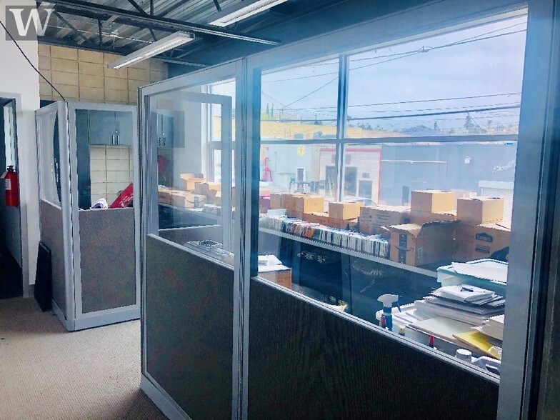 601 Cypress Ave, Hermosa Beach, CA à louer - Photo intérieure - Image 2 de 23