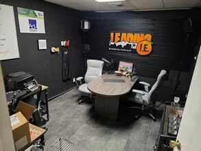 7177 Brockton Ave, Riverside, CA for lease Interior Photo- Image 2 of 4