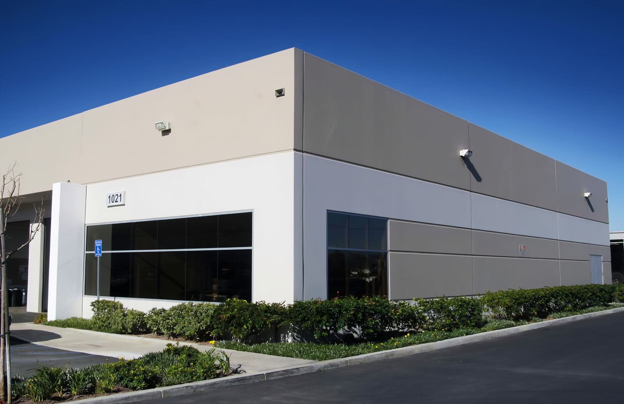 1021 N Shepard St, Anaheim, CA for lease Building Photo- Image 1 of 2