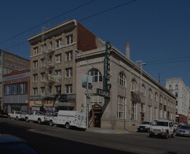 66 Mintz Plaza, San Francisco, CA à louer Photo du bâtiment- Image 1 de 12