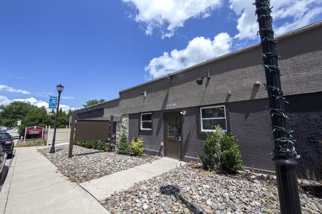 Plus de détails pour 1145 Easton Rd, Abington Township, PA - Commerce de détail à vendre