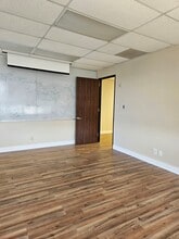 1350 W Walnut Hill Ln, Irving, TX for lease Interior Photo- Image 1 of 3