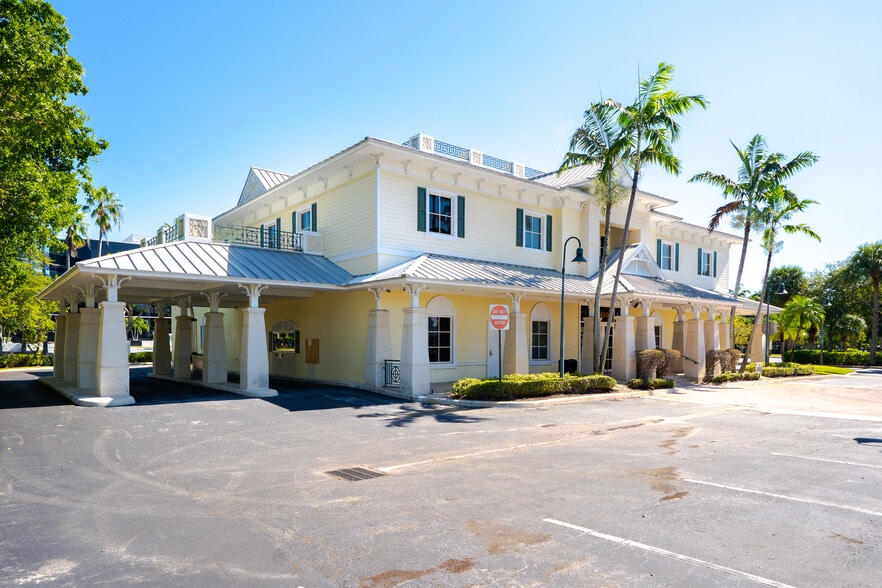 2420 N Federal Hwy, Boca Raton, FL à louer - Photo du bâtiment - Image 2 de 12