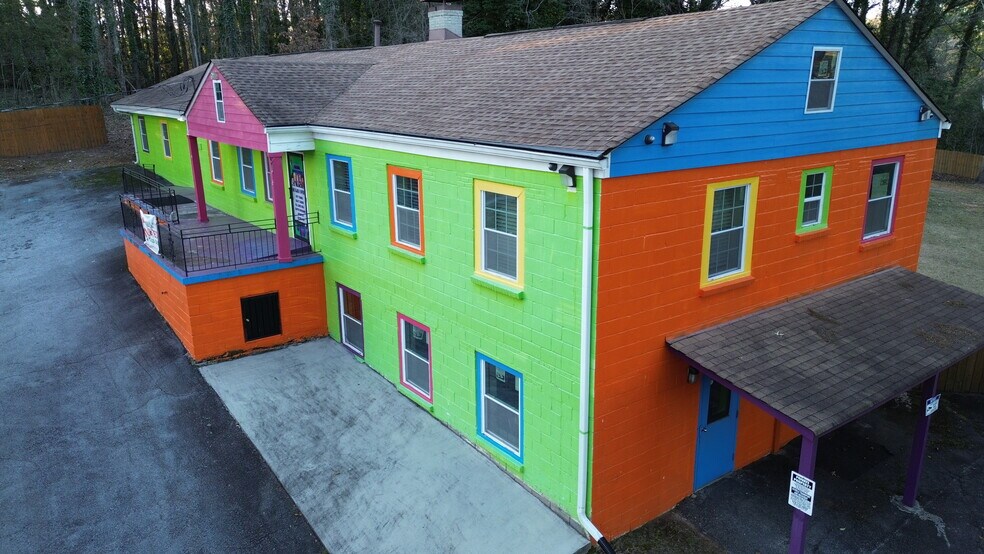 2605 Campbellton Rd SW, Atlanta, GA à vendre - Photo du bâtiment - Image 2 de 32