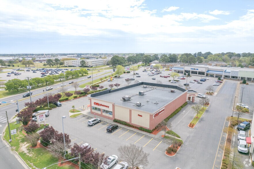 4261 E Little Creek Rd, Norfolk, VA à vendre - Photo du bâtiment - Image 3 de 7