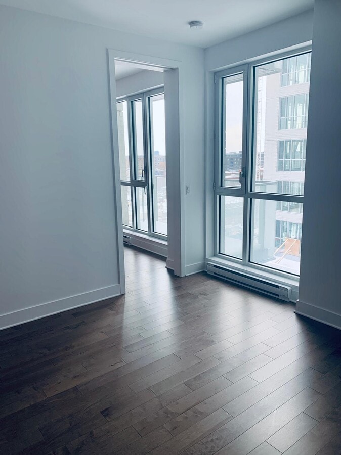 5175 Av De Courtrai, Montréal, QC H3W 0A9 - Unit 610 - - Interior Photo - Image 2 of 11
