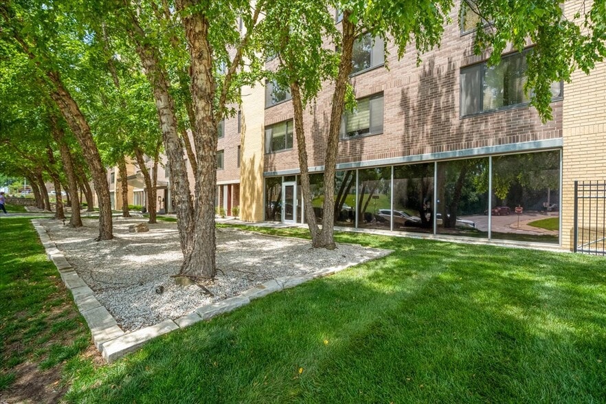 600 E 8th St, Kansas City, MO à vendre - Photo du bâtiment - Image 2 de 18