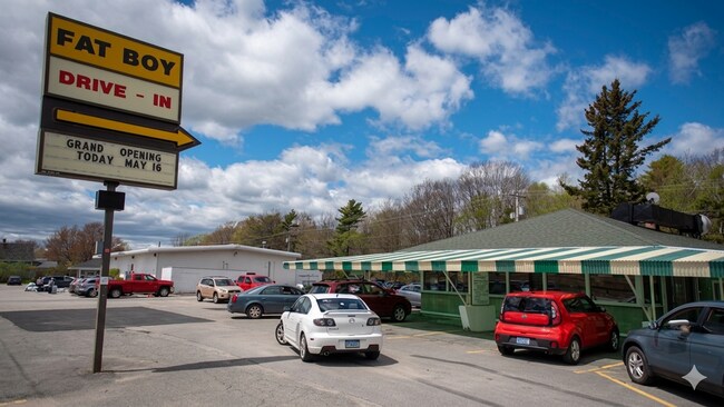 More details for 111 Bath Rd, Brunswick, ME - Retail for Sale