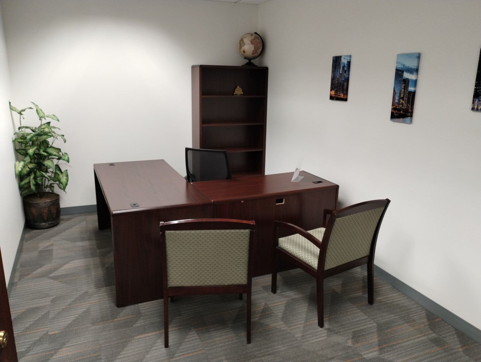 8745 W Higgins Rd, Chicago, IL for lease Primary Photo- Image 1 of 10