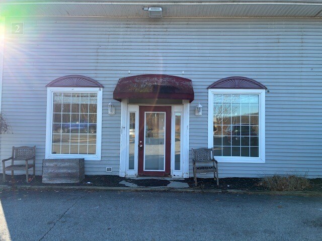 2 Commerce Ct, Wappingers Falls, NY for lease Primary Photo- Image 1 of 5