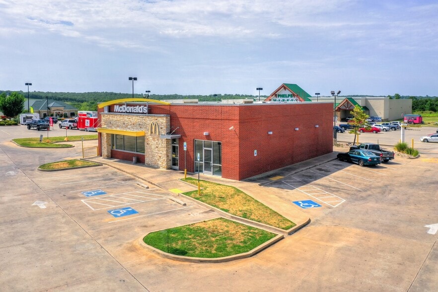 30001 Highway 51, Mannford, OK à louer - Photo du bâtiment - Image 1 de 7