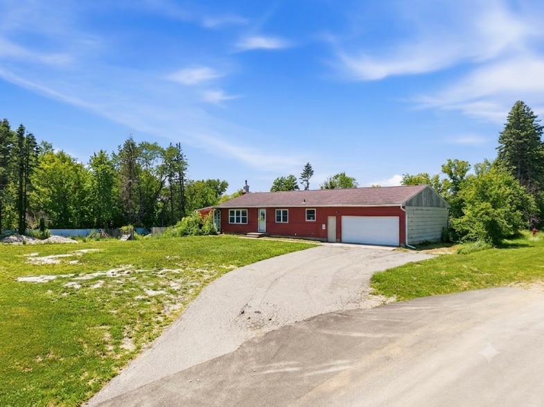 2225 US-63 Hwy, Stewartville, MN for sale - Building Photo - Image 3 of 16