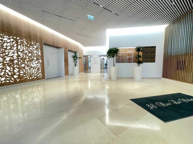 38 Rue Le Peletier, Paris à louer - Hall d’entrée - Image 2 de 12