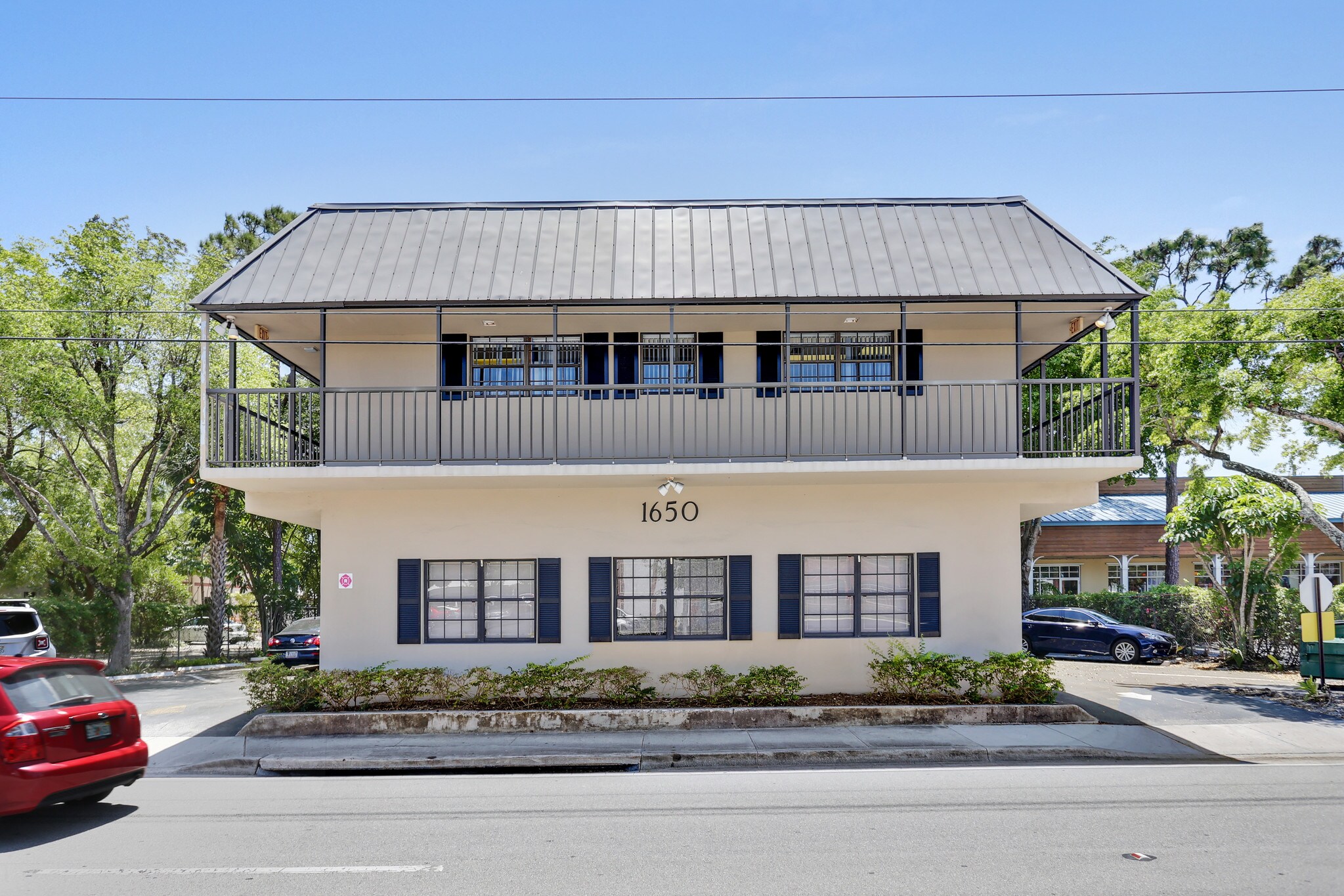 1650 NE 26th St, Wilton Manors, FL à vendre Photo principale- Image 1 de 5