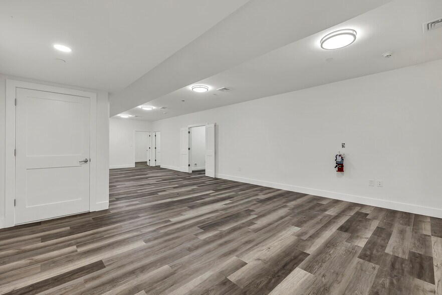 533 Greenwich St, Hempstead, NY à louer - Photo intérieure - Image 2 de 22