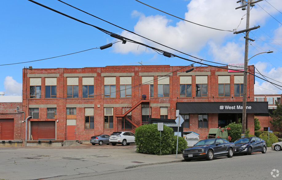 2130-2220 Livingston St, Oakland, CA for lease - Building Photo - Image 2 of 4