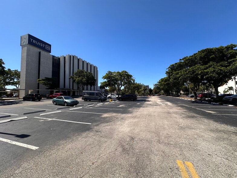 1771 N State Road 7, Fort Lauderdale, FL for sale - Building Photo - Image 3 of 31
