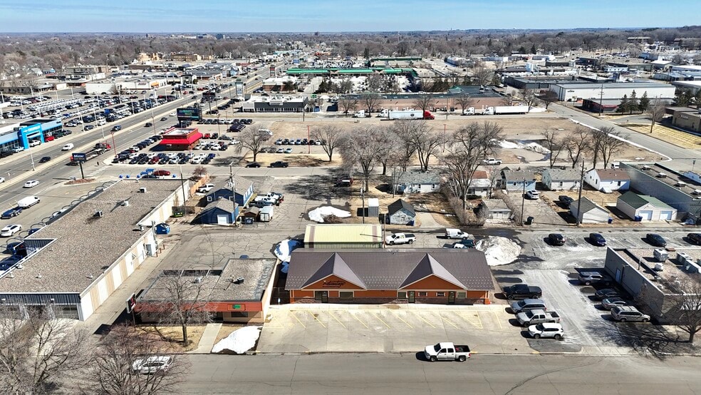 20 S 32nd Ave S, Saint Cloud, MN for sale - Aerial - Image 2 of 114
