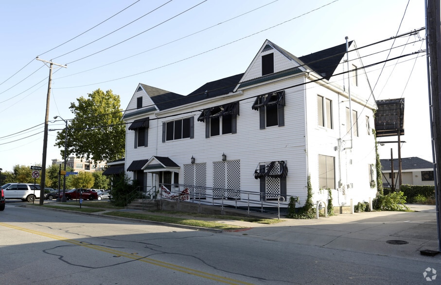 500-504 E Belknap St portefeuille de 2 propriétés à vendre sur LoopNet.ca - Photo du bâtiment - Image 3 de 10